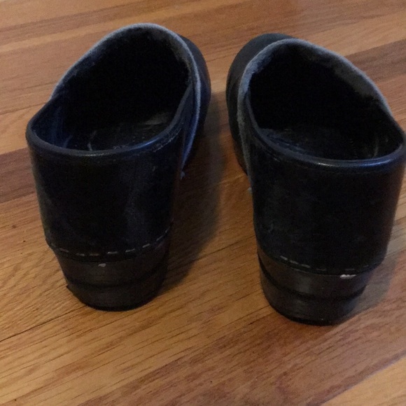 Black Dansko Clogs - Picture 3 of 3